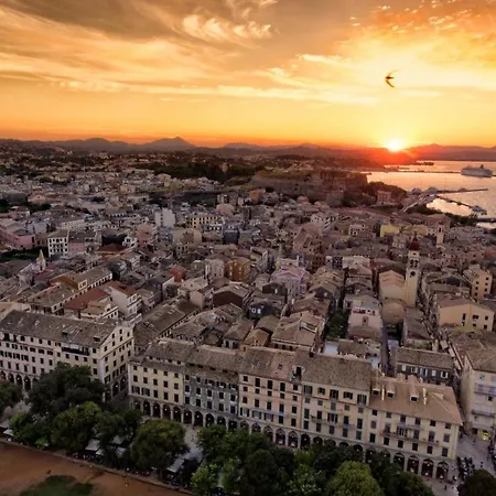 Downtown Corfu Town Apartment *